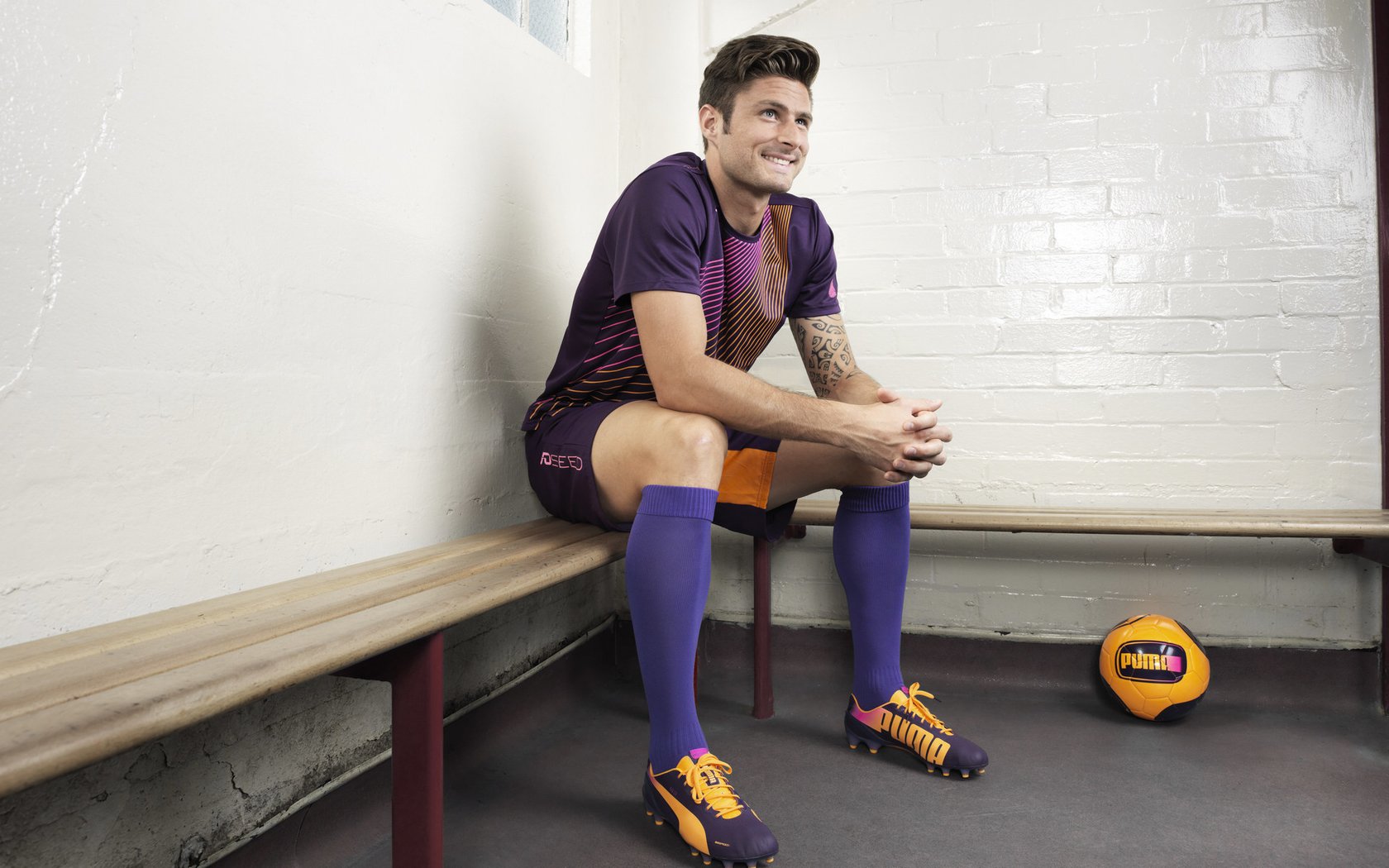 AIYOUXI.COM-德甲裁判争议不断，这次裁判判决引发轩然大波，德甲 打架