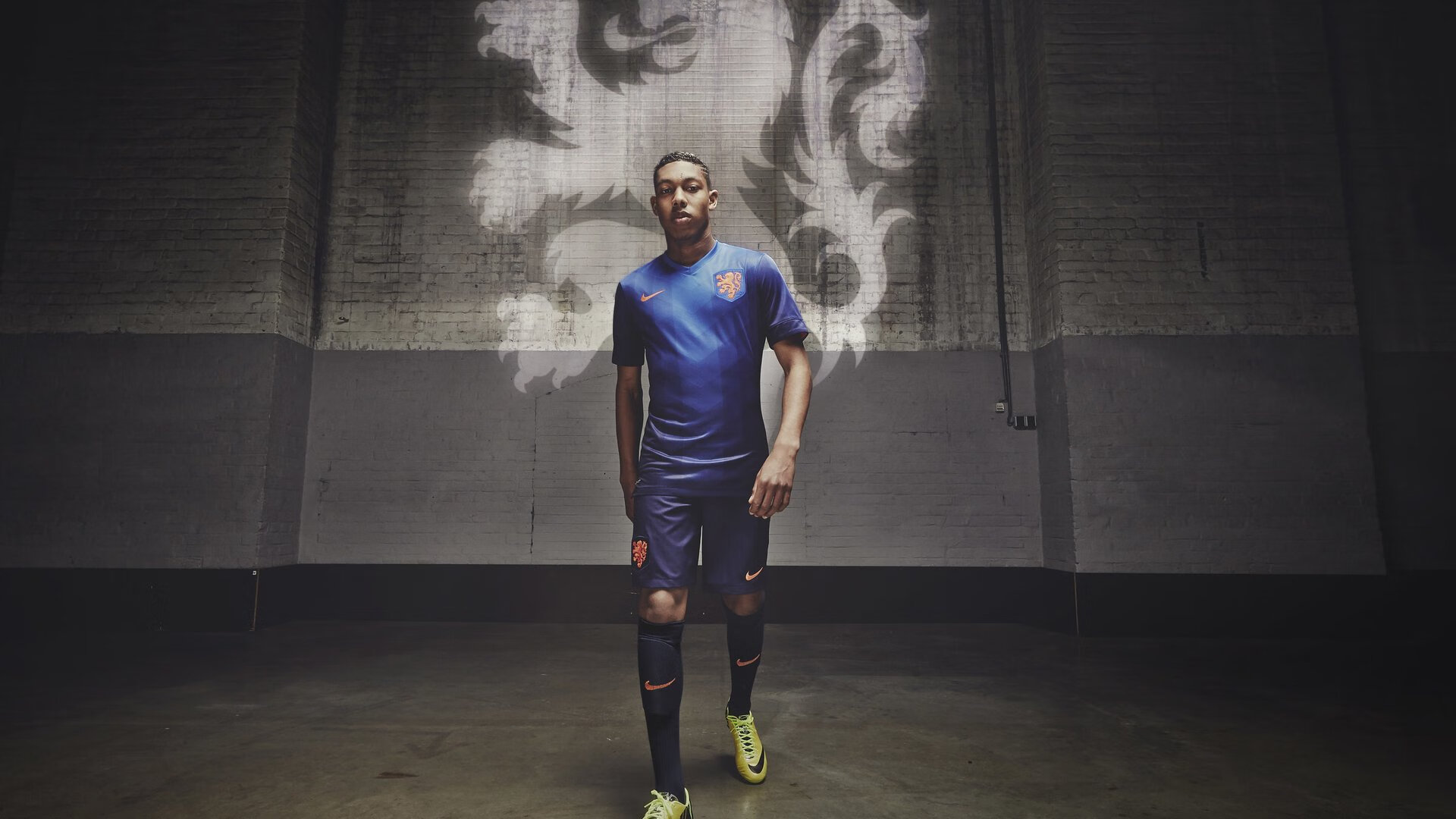 逆风翻盘：欧冠赛场上的“奇迹瞬间”集锦，欧冠史诗级逆转