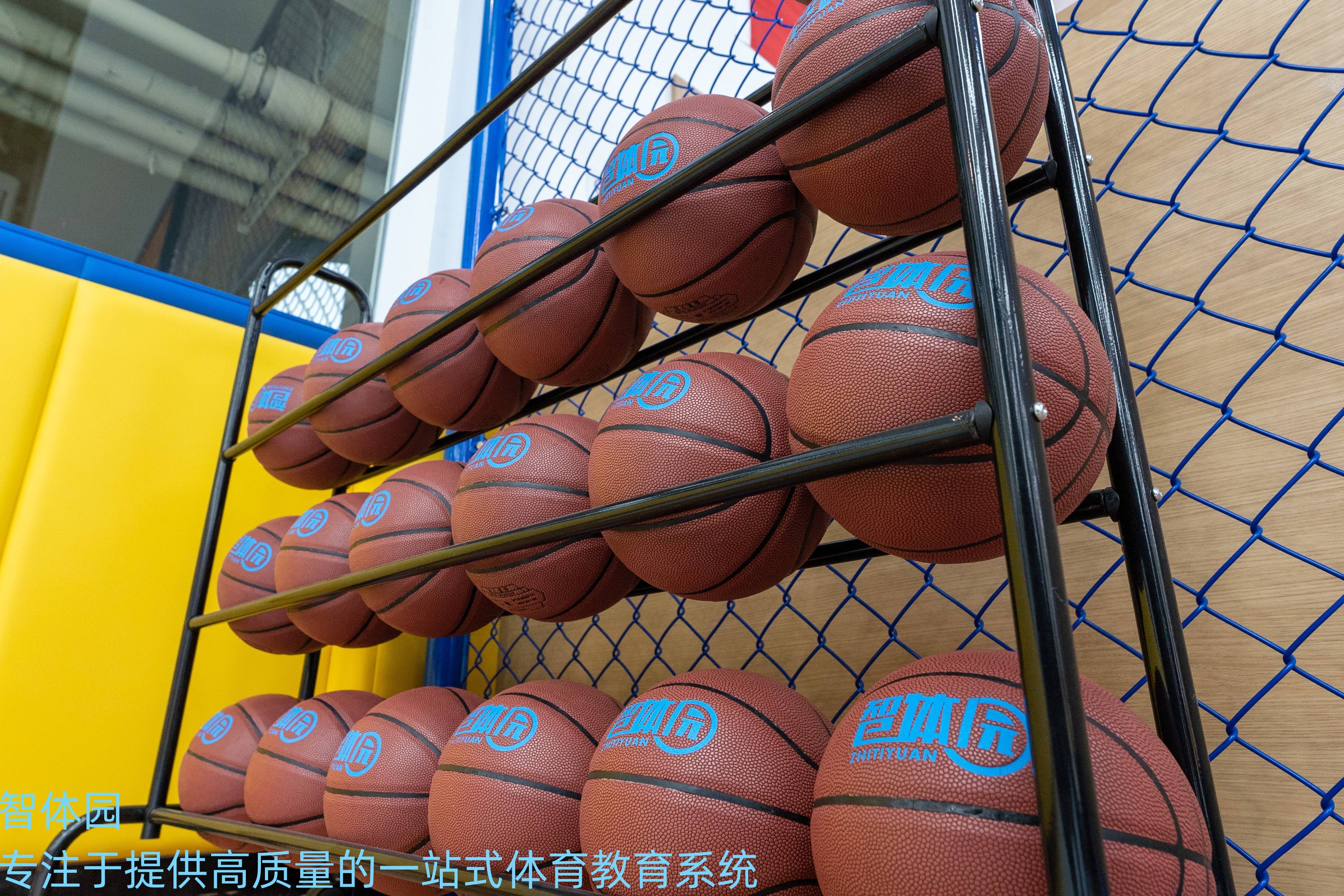 关于爱游戏体育:高水平篮球的战术变化，教练的策略分析的信息