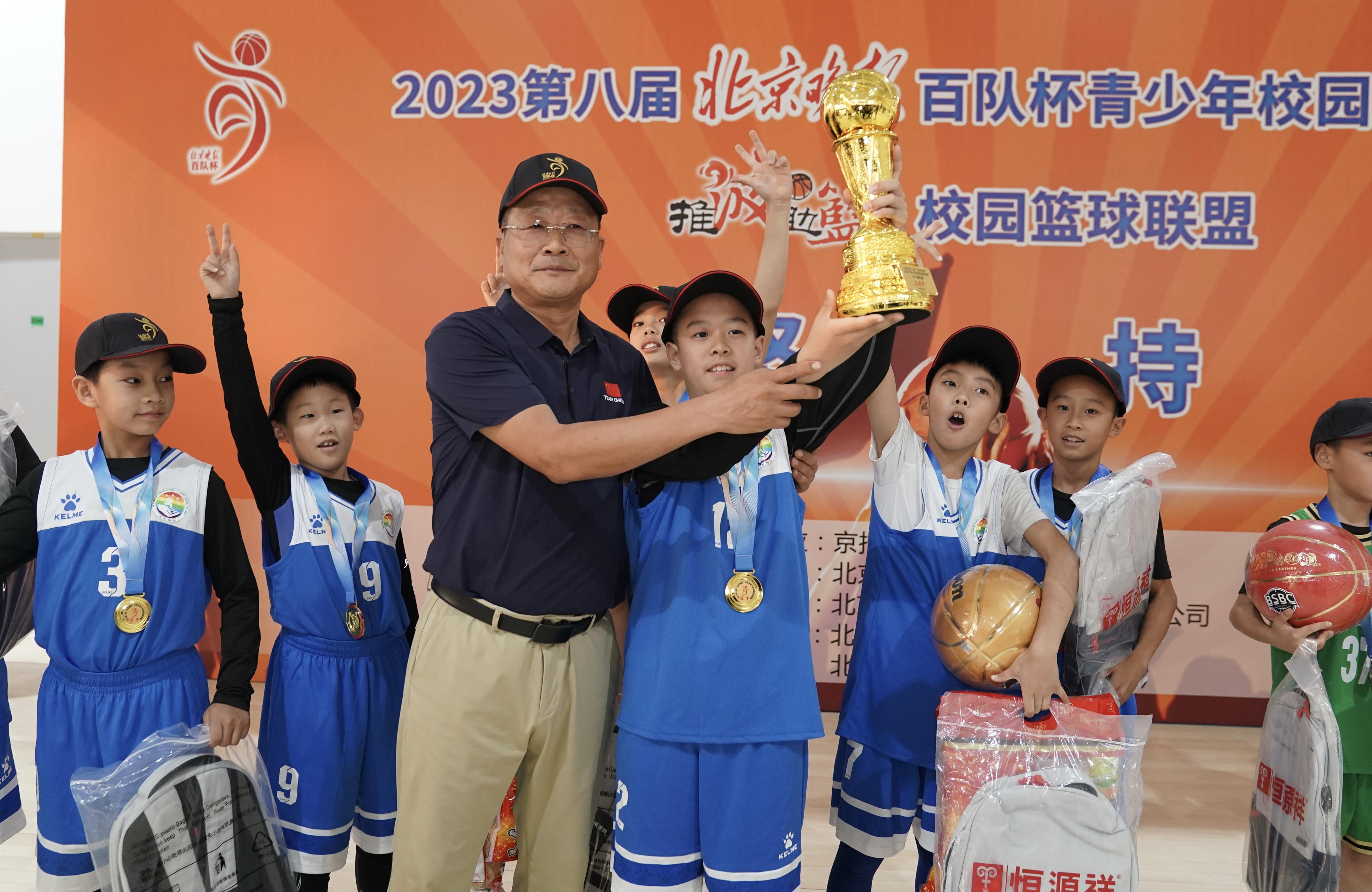 关于爱游戏体育：青少年篮球培训，如何才能避免拔苗助长，让孩子健康成长？的信息